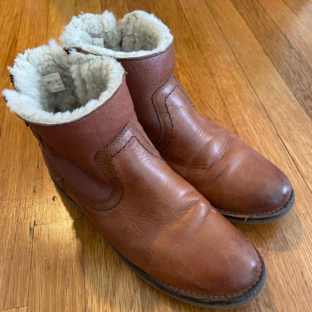 Frye Shearling-lined Zip Leather Ankle Booties